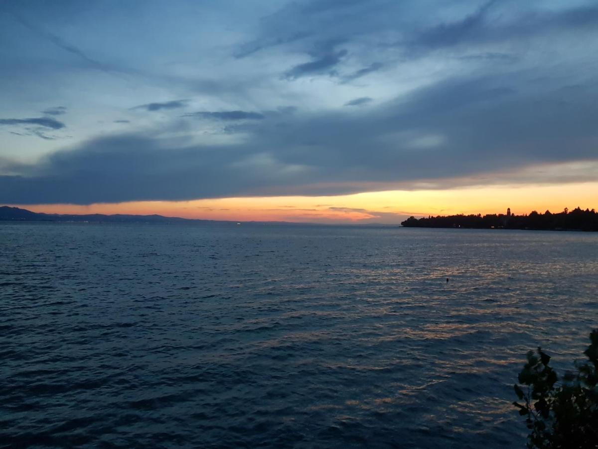 Sonniges Dach-Ferienzimmer Lindau  Luaran gambar